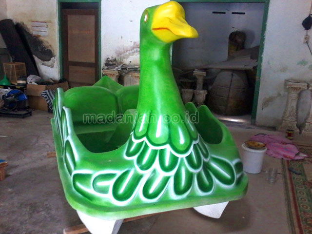 Jual Harga Murah Pabrik Produsen Sepeda Air Fiberglass Raja Ampat